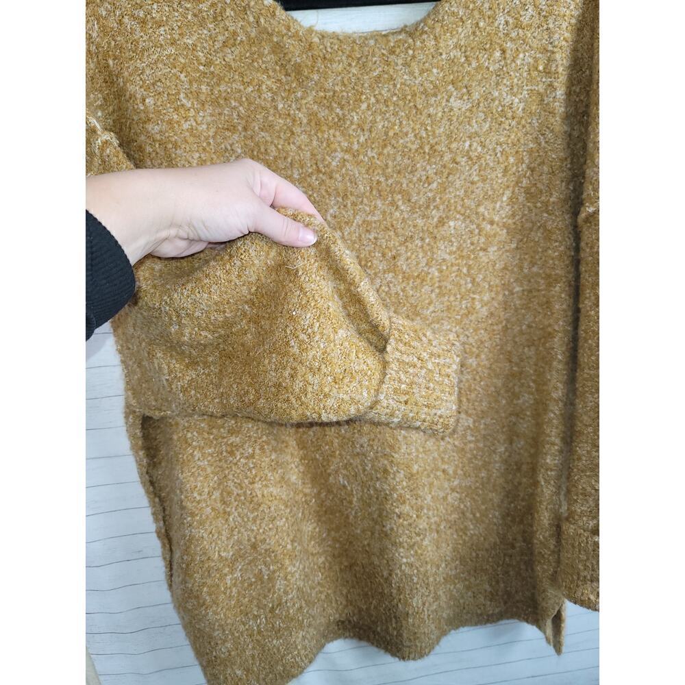 Free People Moira Wool-Blend Slouchy Tunic Sweater in Honeycomb, sz small - Picture 3 of 13